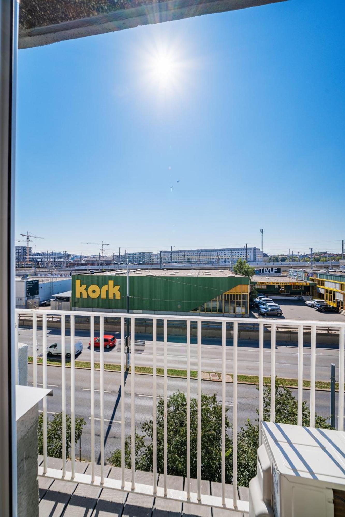 Zentrale 50M² Suite 10 Gehminuten Vom Hauptbahnhof Vienna Exterior photo
